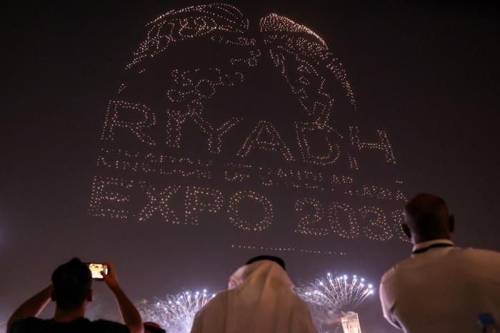 Riad gana el derecho a organizar 2030 World Expo
